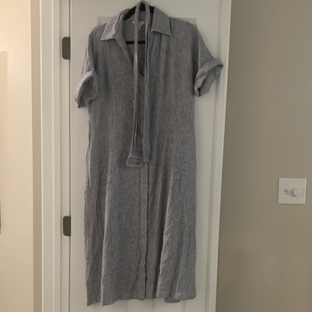 Banana Republic blue striped  linen Blend Women's Dress size medium
